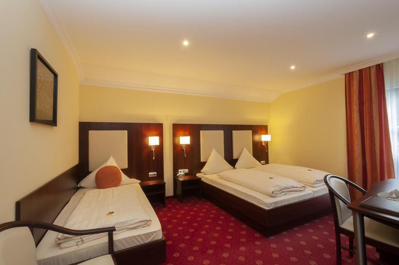 Hotel Gruene Tanne Hamburgo Exterior foto