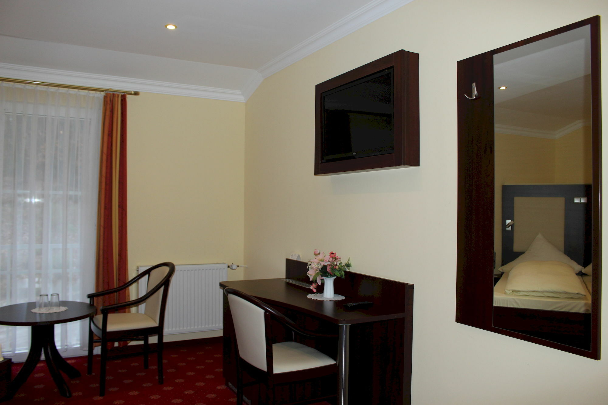 Hotel Gruene Tanne Hamburgo Exterior foto